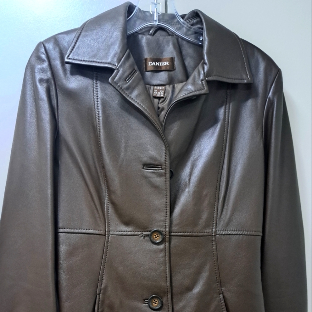 Danier classic leather jacket